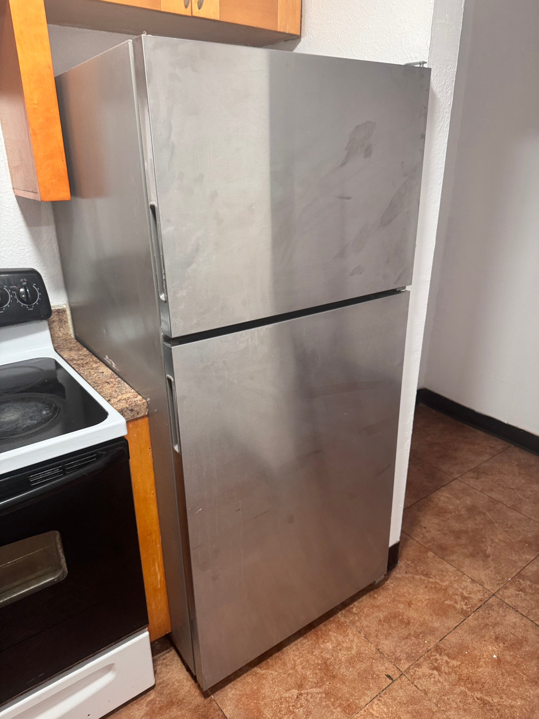 🚚 Product Sold – Whirlpool Top and Bottom Refrigerator 🚚 Product Sold – Whirlpool Top and Bottom Refrigerator